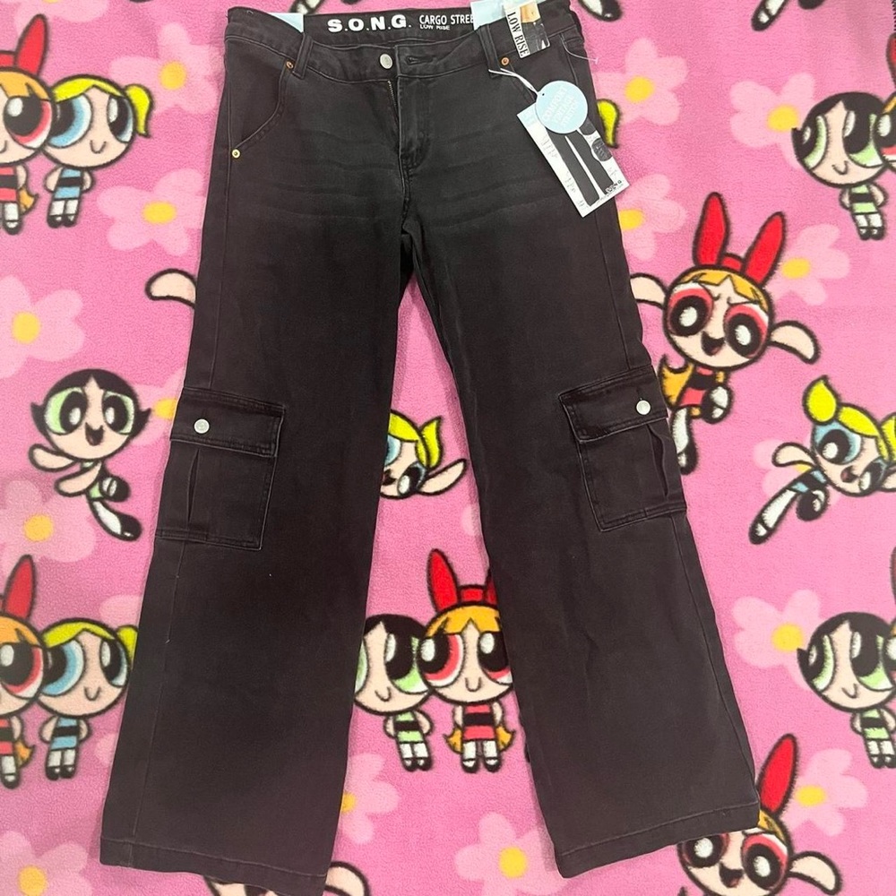 low rise cargo street jeans